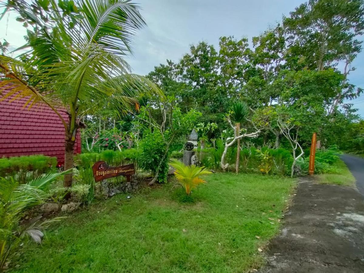 Bougainvillea Bungalow Batumadeg Exteriör bild