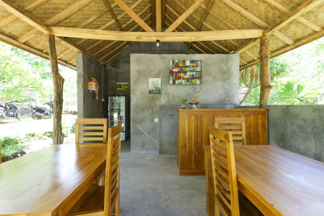 Bougainvillea Bungalow Batumadeg Exteriör bild